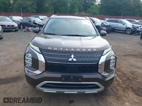 ✅ 2022 Mitsubishi Outlander SEL • VIN: JA4J4VA82NZ060174 • Lot: 42492433. Wystawiony na IAAI z przebiegiem 187 404 mil. Bezpłatny archiwum sprzedaży aukcyjnych z USA i szczegółowy raport historii pojazdu na DreamBid. Zdjęcie 12.