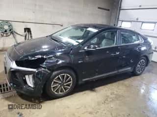 2020 Hyundai Ioniq Limited с VIN KMHC85LJXLU068533, выставлен на аукционе Copart как лот 67262364 с пробегом 23 825 миль миль и Списание • Salvage title. История ставок и продаж доступна на DreamBid. Изображение 1.