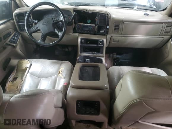 ✅ 2004 Chevrolet Suburban Z71 • VIN: 3GNFK16Z54G233879 • Лот: 87713175. Опубликован ранее на Copart с пробегом 155 438 миль. Бесплатный доступ к архиву аукционных продаж из США и подробный отчёт об истории автомобиля на DreamBid. Изображение 8.