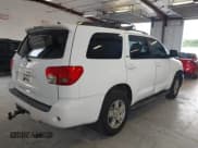 ✅ 2012 Toyota Sequoia SR5 • VIN: 5TDZM5G16CS003834 • Lot: 42662723. Wystawiony na IAAI z przebiegiem 194 039 mil. Bezpłatny archiwum sprzedaży aukcyjnych z USA i szczegółowy raport historii pojazdu na DreamBid. Zdjęcie 4.