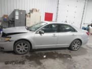 ✅ 2006 Lincoln Zephyr • VIN: 3LNHM26196R633488 • Lot: 41366955. Wystawiony na IAAI z przebiegiem 239 098 mil. Bezpłatny archiwum sprzedaży aukcyjnych z USA i szczegółowy raport historii pojazdu na DreamBid. Zdjęcie 14.