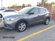 ✅ 2019 Nissan Kicks SR • VIN: 3N1CP5CU9KL497370 • Лот: 43759376. Опубликован ранее на IAAI с пробегом 47 292 миль. Бесплатный доступ к архиву аукционных продаж из США и подробный отчёт об истории автомобиля на DreamBid. Изображение 17.