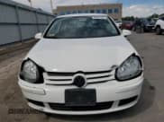 ✅ 2009 Volkswagen Rabbit S • VIN: WVWDB71K79W085935 • Lot: 60697594. Wystawiony na Copart z przebiegiem 102 780 mil. Bezpłatny archiwum sprzedaży aukcyjnych z USA i szczegółowy raport historii pojazdu na DreamBid. Zdjęcie 5.
