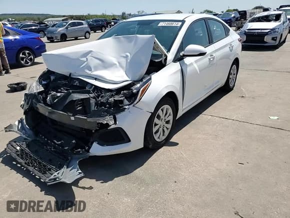 ✅ 2020 Hyundai Accent SE • VIN: 3KPC24A6XLE103360 • Лот: 71468614. Опубликован ранее на Copart с пробегом 82 493 миль. Бесплатный доступ к архиву аукционных продаж из США и подробный отчёт об истории автомобиля на DreamBid. Изображение 13.