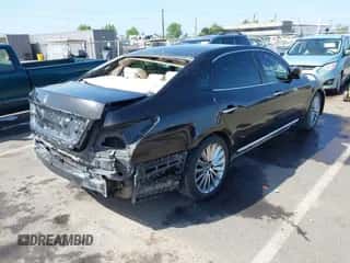 2014 Hyundai Equus Signature z VIN KMHGH4JH6EU076224, wystawiony jako IAAI lot #42031426 z przebiegiem 44 065 mil mil oraz . Historia ofert i sprzedaży dostępna na DreamBid. Obrazek 4.