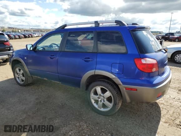 ✅ 2005 Mitsubishi Outlander XLS • VIN: JA4LZ41F45U605677 • Lot: 66716505. Listed on Copart with 289,528 mi. Free auction sales archive from the USA and detailed vehicle history report at DreamBid. Image 2.