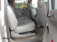 ✅ 2004 Chevrolet Suburban LS • VIN: 3GNFK16Z14G316015 • Лот: 43213272. Опубликован ранее на IAAI с пробегом 106 147 миль. Бесплатный доступ к архиву аукционных продаж из США и подробный отчёт об истории автомобиля на DreamBid. Изображение 8.