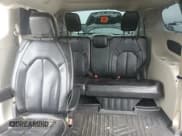 ✅ 2020 Chrysler Pacifica Limited • VIN: 2C4RC1GG0LR143967 • Lot: 84356075. Listed on Copart with 141,901 mi. Free auction sales archive from the USA and detailed vehicle history report at DreamBid. Image 10.