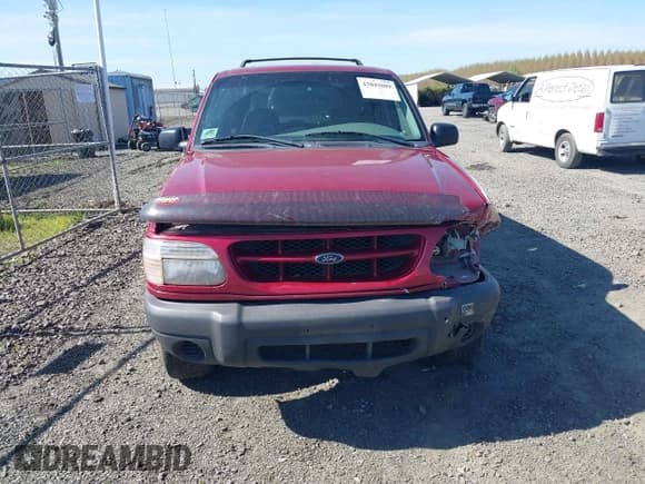 ✅ 1999 Ford Explorer XL • VIN: 1FMZU34X4XZA62751 • Lot: 42042089. Wystawiony na IAAI z przebiegiem 173 290 mil. Bezpłatny archiwum sprzedaży aukcyjnych z USA i szczegółowy raport historii pojazdu na DreamBid. Zdjęcie 12.