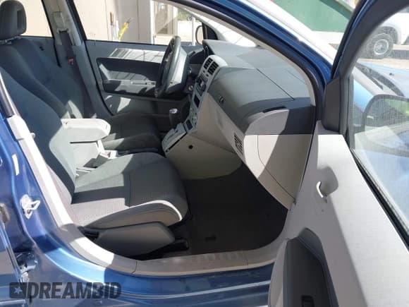 ✅ 2007 Dodge Caliber SXT • VIN: 1B3HB48BX7D149725 • Lot: 43777816. Listed on IAAI with 48,052 mi. Free auction sales archive from the USA and detailed vehicle history report at DreamBid. Image 5.