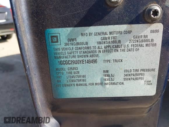 2000 Chevrolet Silverado 2500 LS с VIN 1GCGC29U0YE149496, выставлен на аукционе IAAI как лот 41967368 с пробегом 282 833 миль миль и . История ставок и продаж доступна на DreamBid. Изображение 9.