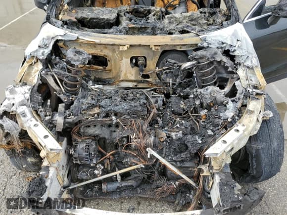 ✅ 2019 Volvo XC60 Momentum • VIN: LYV102DK8KB285113 • Lot: 54939465. Listed on Copart with Not provided. Free auction sales archive from the USA and detailed vehicle history report at DreamBid. Image 12.