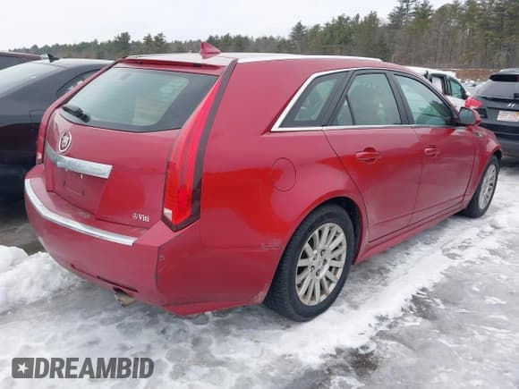 ✅ 2010 Cadillac CTS • VIN: 1G6DE8EG8A0130569 • Lot: 41609081. Listed on IAAI with 113,174 mi. Free auction sales archive from the USA and detailed vehicle history report at DreamBid. Image 4.