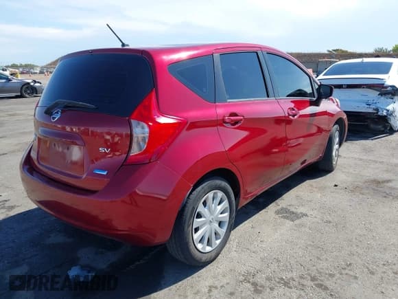 ✅ 2015 Nissan Note S • VIN: 3N1CE2CP7FL405872 • Лот: 42872953. Опубликован ранее на IAAI с пробегом 174 094 миль. Бесплатный доступ к архиву аукционных продаж из США и подробный отчёт об истории автомобиля на DreamBid. Изображение 4.