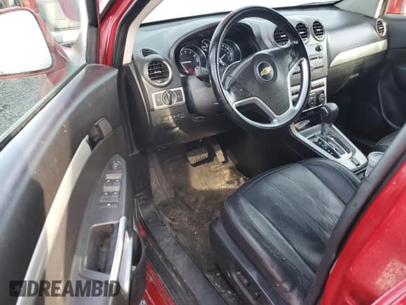 ✅ 2012 Chevrolet Captiva Sport LTZ • VIN: 3GNFL4E5XCS630612 • Lot: 83842924. Wystawiony na Copart z przebiegiem 166 748 mil. Bezpłatny archiwum sprzedaży aukcyjnych z USA i szczegółowy raport historii pojazdu na DreamBid. Zdjęcie 8.