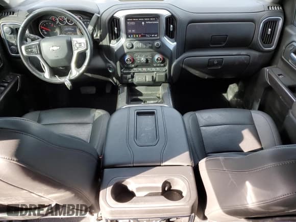 ✅ 2021 Chevrolet Silverado 1500 LTZ • VIN: 3GCUYGET0MG132005 • Lot: 49079175. Wystawiony na Copart z przebiegiem 90 246 mil. Bezpłatny archiwum sprzedaży aukcyjnych z USA i szczegółowy raport historii pojazdu na DreamBid. Zdjęcie 8.