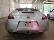 ✅ 2009 Nissan 370Z Touring • VIN: JN1AZ44E59M405514 • Лот: 70064235. Опубликован ранее на Copart с пробегом 198 510 миль. Бесплатный доступ к архиву аукционных продаж из США и подробный отчёт об истории автомобиля на DreamBid. Изображение 6.