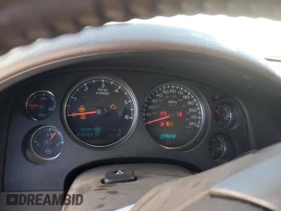 ✅ 2010 GMC Yukon SLT • VIN: 1GKUCCE03AR179025 • Lot: 52085735. Listed on Copart with 216,458 mi. Free auction sales archive from the USA and detailed vehicle history report at DreamBid. Image 9.