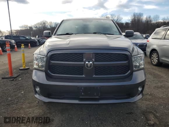 ✅ 2015 Ram 1500 Express • VIN: 1C6RR7KT2FS659571 • Lot: 93251995. Wystawiony na Copart z przebiegiem 132 470 mil. Bezpłatny archiwum sprzedaży aukcyjnych z USA i szczegółowy raport historii pojazdu na DreamBid. Zdjęcie 5.