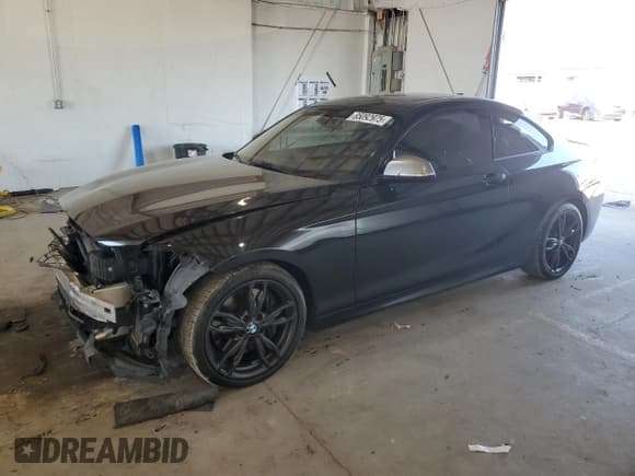 ✅ 2016 BMW 2 Series M235i xDrive • VIN: WBA1J9C53GV696361 • Lot: 85092975. Listed on Copart with 111,426 mi. Free auction sales archive from the USA and detailed vehicle history report at DreamBid. Image 1.