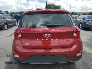 ✅ 2024 Hyundai Venue SEL • VIN: KMHRC8A33RU315608 • Lot: 72576634. Wystawiony na Copart z przebiegiem 1 239 mil. Bezpłatny archiwum sprzedaży aukcyjnych z USA i szczegółowy raport historii pojazdu na DreamBid. Zdjęcie 6.