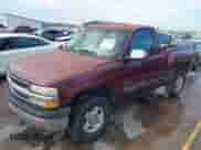 2002 Chevrolet Silverado 1500 LS z VIN 1GCEK14V02Z331249, wystawiony jako IAAI lot #42352384 z przebiegiem 232 697 mil mil oraz . Historia ofert i sprzedaży dostępna na DreamBid. Obrazek 2.