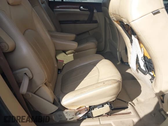 ✅ 2010 Buick Enclave CXL • VIN: 5GALRCEDXAJ145401 • Lot: 43494288. Wystawiony na IAAI z przebiegiem 230 131 mil. Bezpłatny archiwum sprzedaży aukcyjnych z USA i szczegółowy raport historii pojazdu na DreamBid. Zdjęcie 8.