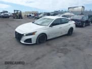 ✅ 2023 Nissan Altima S • VIN: 1N4BL4BV4PN359550 • Лот: 43090734. Опубликован ранее на IAAI с пробегом 53 122 миль. Бесплатный доступ к архиву аукционных продаж из США и подробный отчёт об истории автомобиля на DreamBid. Изображение 17.