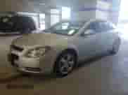 2012 Chevrolet Malibu 2LT z VIN 1G1ZD5E07CF330472, wystawiony jako Copart lot #69040254 z przebiegiem 136 393 mil mil oraz Szkoda całkowita • Salvage title. Historia ofert i sprzedaży dostępna na DreamBid. Obrazek 1.