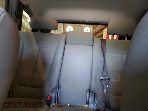 ✅ 2010 Hyundai Santa Fe GLS • VIN: 5NMSGDABXAH338163 • Lot: 69067884. Listed on Copart with 202,276 mi. Free auction sales archive from the USA and detailed vehicle history report at DreamBid. Image 10.