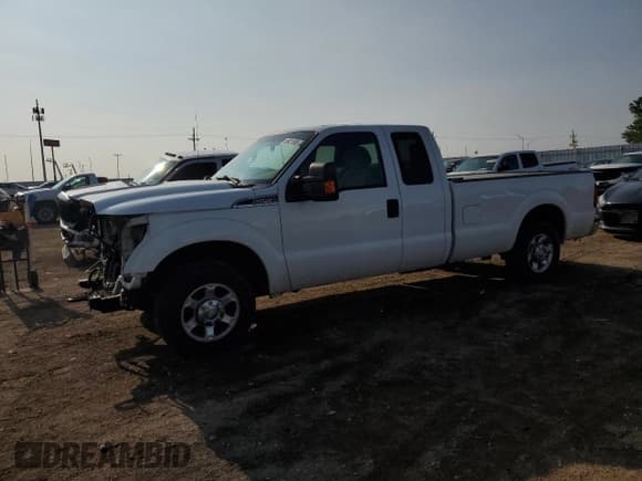 ✅ 2014 Ford F-250 XL • VIN: 1FT7X2A65EEB22145 • Lot: 58921585. Listed on Copart with 178,607 mi. Free auction sales archive from the USA and detailed vehicle history report at DreamBid. Image 1.
