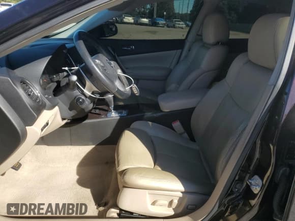 ✅ 2012 Nissan Maxima SV • VIN: 1N4AA5AP7CC840411 • Lot: 92308405. Listed on Copart with 100,861 mi. Free auction sales archive from the USA and detailed vehicle history report at DreamBid. Image 7.