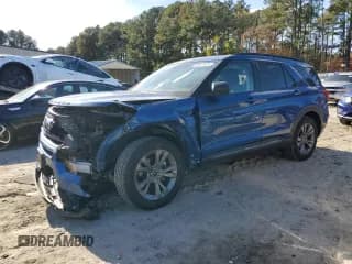 ✅ 2021 Ford Explorer XLT • VIN: 1FMSK8DH8MGC17886 • Lot: 89811525. Wystawiony na Copart z przebiegiem 41 657 mil. Bezpłatny archiwum sprzedaży aukcyjnych z USA i szczegółowy raport historii pojazdu na DreamBid. Zdjęcie 1.
