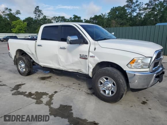 ✅ 2018 Ram 2500 SLT • VIN: 3C6TR5DT3JG402376 • Lot: 56796285. Listed on Copart with 120,958 mi. Free auction sales archive from the USA and detailed vehicle history report at DreamBid. Image 4.