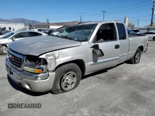 ✅ 2004 GMC Sierra 1500 SLE • VIN: 2GTEC19V741231005 • Лот: 71728205. Опубликован ранее на Copart с пробегом 237 366 миль. Бесплатный доступ к архиву аукционных продаж из США и подробный отчёт об истории автомобиля на DreamBid. Изображение 1.
