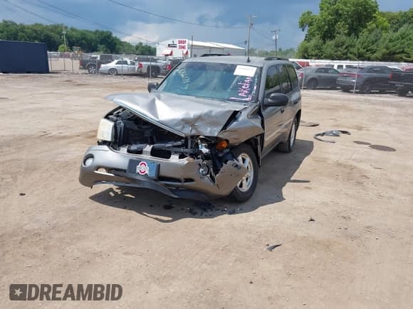 ✅ 2006 GMC Envoy SLE • VIN: 1GKDT13S462146169 • Lot: 42686071. Listed on IAAI with 255,000 mi. Free auction sales archive from the USA and detailed vehicle history report at DreamBid. Image 2.