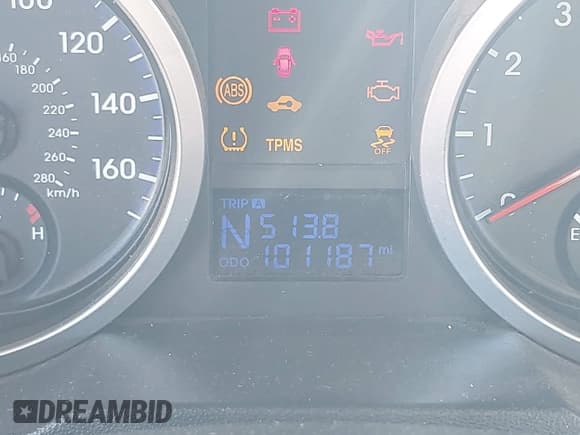 ✅ 2010 Hyundai Genesis Coupe Grand Touring • VIN: KMHHU6KHXAU007797 • Lot: 42589215. Listed on IAAI with 101,187 mi. Free auction sales archive from the USA and detailed vehicle history report at DreamBid. Image 15.