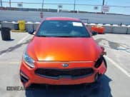 ✅ 2021 Kia Forte GT-Line • VIN: 3KPF34AD4ME411909 • Lot: 42945449. Wystawiony na IAAI z przebiegiem 81 159 mil. Bezpłatny archiwum sprzedaży aukcyjnych z USA i szczegółowy raport historii pojazdu na DreamBid. Zdjęcie 12.