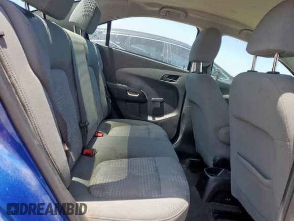 2020 Chevrolet Sonic LS с VIN 1G1JB5SB0L4140050, выставлен на аукционе Copart как лот 65714355 с пробегом 81 599 миль миль и Списание • Salvage title. История ставок и продаж доступна на DreamBid. Изображение 10.