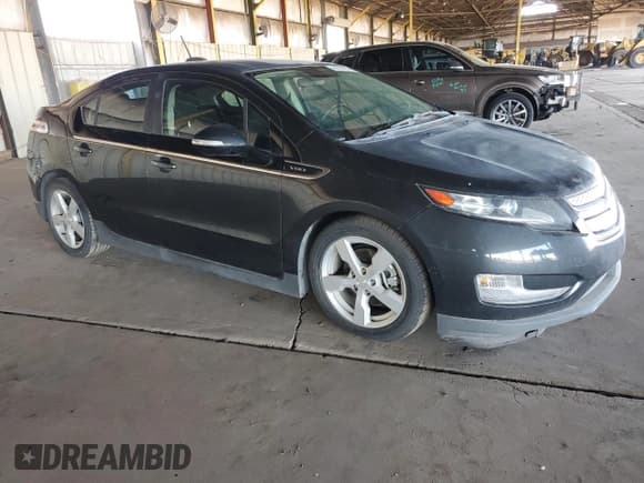 ✅ 2015 Chevrolet Volt • VIN: 1G1RA6E40FU119289 • Lot: 81178974. Wystawiony na Copart z przebiegiem 167 770 mil. Bezpłatny archiwum sprzedaży aukcyjnych z USA i szczegółowy raport historii pojazdu na DreamBid. Zdjęcie 4.