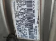 ✅ 2000 Toyota Camry CE • VIN: 4T1BG22K2YU665769 • Lot: 87220645. Wystawiony na Copart z przebiegiem Nie podano. Bezpłatny archiwum sprzedaży aukcyjnych z USA i szczegółowy raport historii pojazdu na DreamBid. Zdjęcie 12.