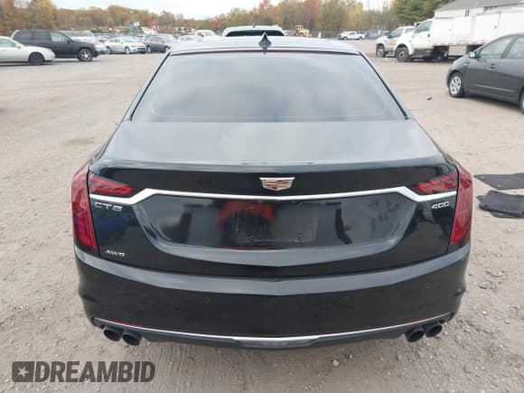 ✅ 2020 Cadillac CT6 Premium Luxury • VIN: 1G6KE5RS3LU111816 • Lot: 43561649. Listed on IAAI with 51,429 mi. Free auction sales archive from the USA and detailed vehicle history report at DreamBid. Image 16.