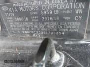 ✅ 2005 Kia Sedona LX • VIN: KNDUP132356703354 • Lot: 41529197. Listed on IAAI with Not provided. Free auction sales archive from the USA and detailed vehicle history report at DreamBid. Image 9.