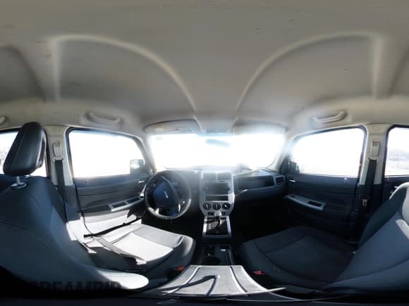 ✅ 2008 Jeep Patriot Sport • VIN: 1J8FF28W38D639578 • Лот: 43685826. Опубликован ранее на IAAI с пробегом 167 857 миль. Бесплатный доступ к архиву аукционных продаж из США и подробный отчёт об истории автомобиля на DreamBid. Изображение 18.