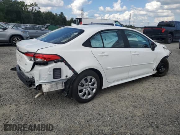 ✅ 2025 Toyota Corolla LE • VIN: 5YFB4MDE2SP275369 • Lot: 84433375. Wystawiony na Copart z przebiegiem 5 358 mil. Bezpłatny archiwum sprzedaży aukcyjnych z USA i szczegółowy raport historii pojazdu na DreamBid. Zdjęcie 3.