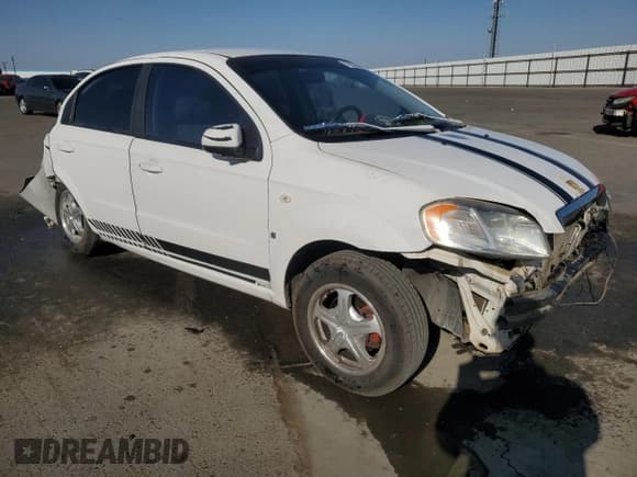 ✅ 2007 Chevrolet Aveo LS • VIN: KL1TD56697B138099 • Lot: 79316494. Wystawiony na Copart z przebiegiem 141 850 mil. Bezpłatny archiwum sprzedaży aukcyjnych z USA i szczegółowy raport historii pojazdu na DreamBid. Zdjęcie 4.