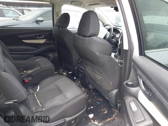 ✅ 2019 Subaru Ascent Premium • VIN: 4S4WMAFD3K3441195 • Lot: 41937937. Listed on IAAI with 90,332 mi. Free auction sales archive from the USA and detailed vehicle history report at DreamBid. Image 8.