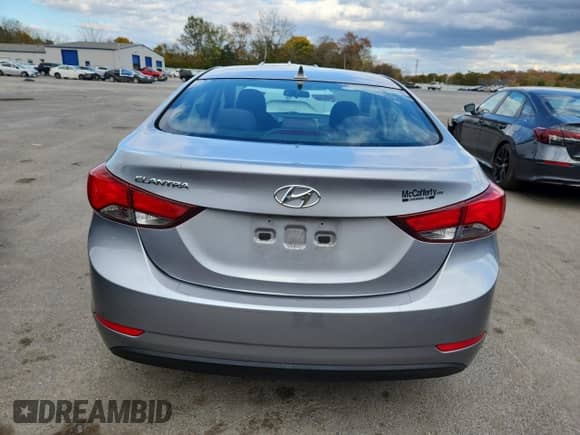 2015 Hyundai Elantra SE с VIN 5NPDH4AE3FH608537, выставлен на аукционе Copart как лот 86832095 с пробегом 50 059 миль миль и Списание • Salvage title. История ставок и продаж доступна на DreamBid. Изображение 6.