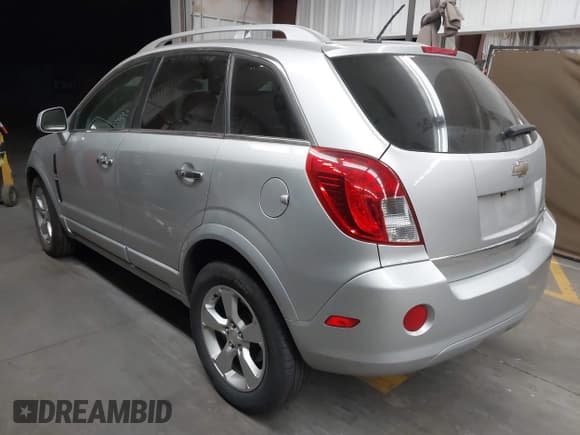 ✅ 2014 Chevrolet Captiva Sport LT • VIN: 3GNAL3EK3ES646535 • Lot: 42370698. Wystawiony na IAAI z przebiegiem 145 877 mil. Bezpłatny archiwum sprzedaży aukcyjnych z USA i szczegółowy raport historii pojazdu na DreamBid. Zdjęcie 3.