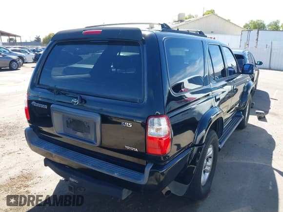 ✅ 2001 Toyota 4Runner SR5 • VIN: JT3GN86R010183457 • Lot: 42894704. Listed on IAAI with 245,541 mi. Free auction sales archive from the USA and detailed vehicle history report at DreamBid. Image 4.